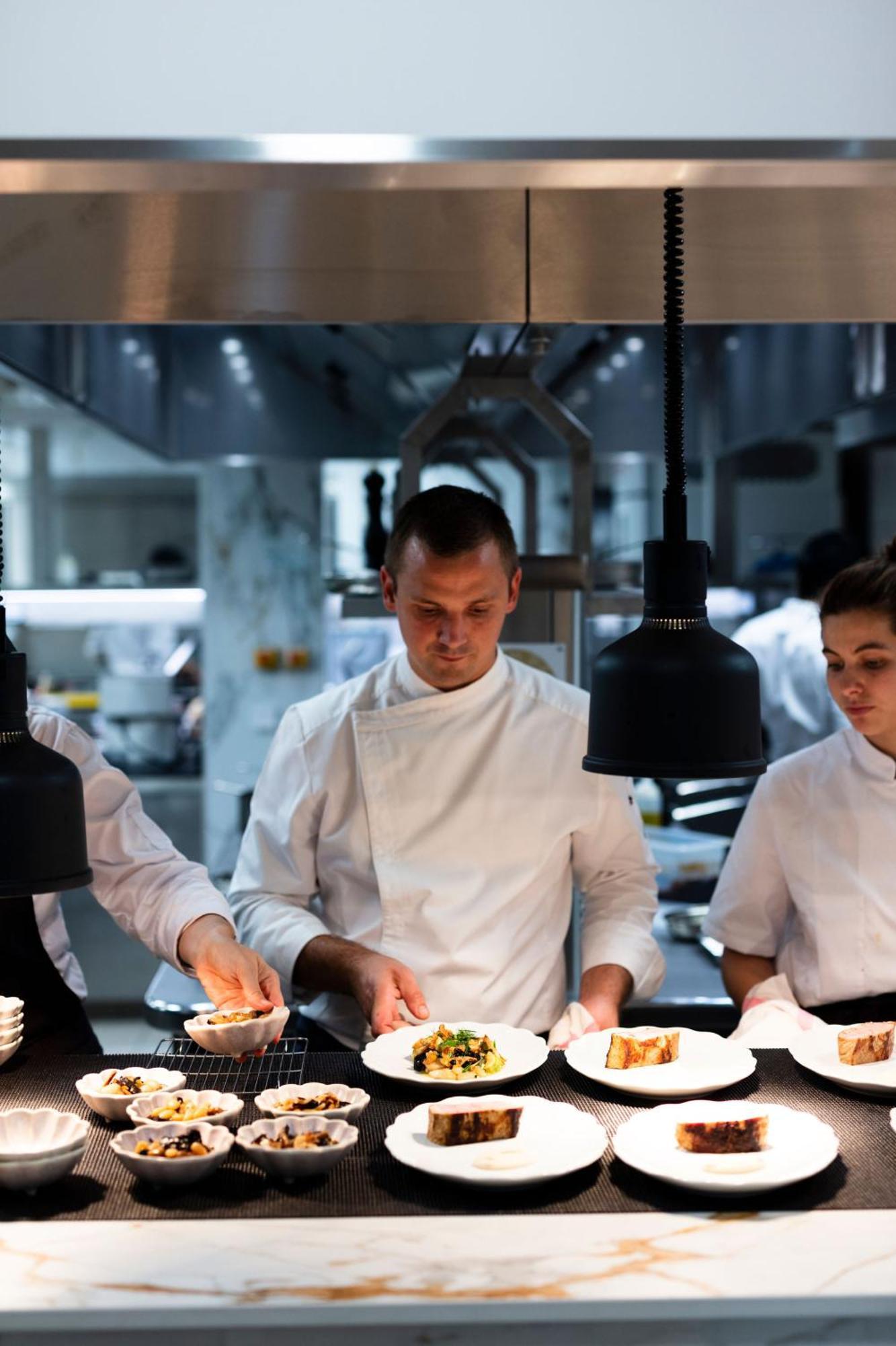 Hotel Et Restaurant La Bastide Bourrelly - Mathias Dandine Cabriès Eksteriør bilde